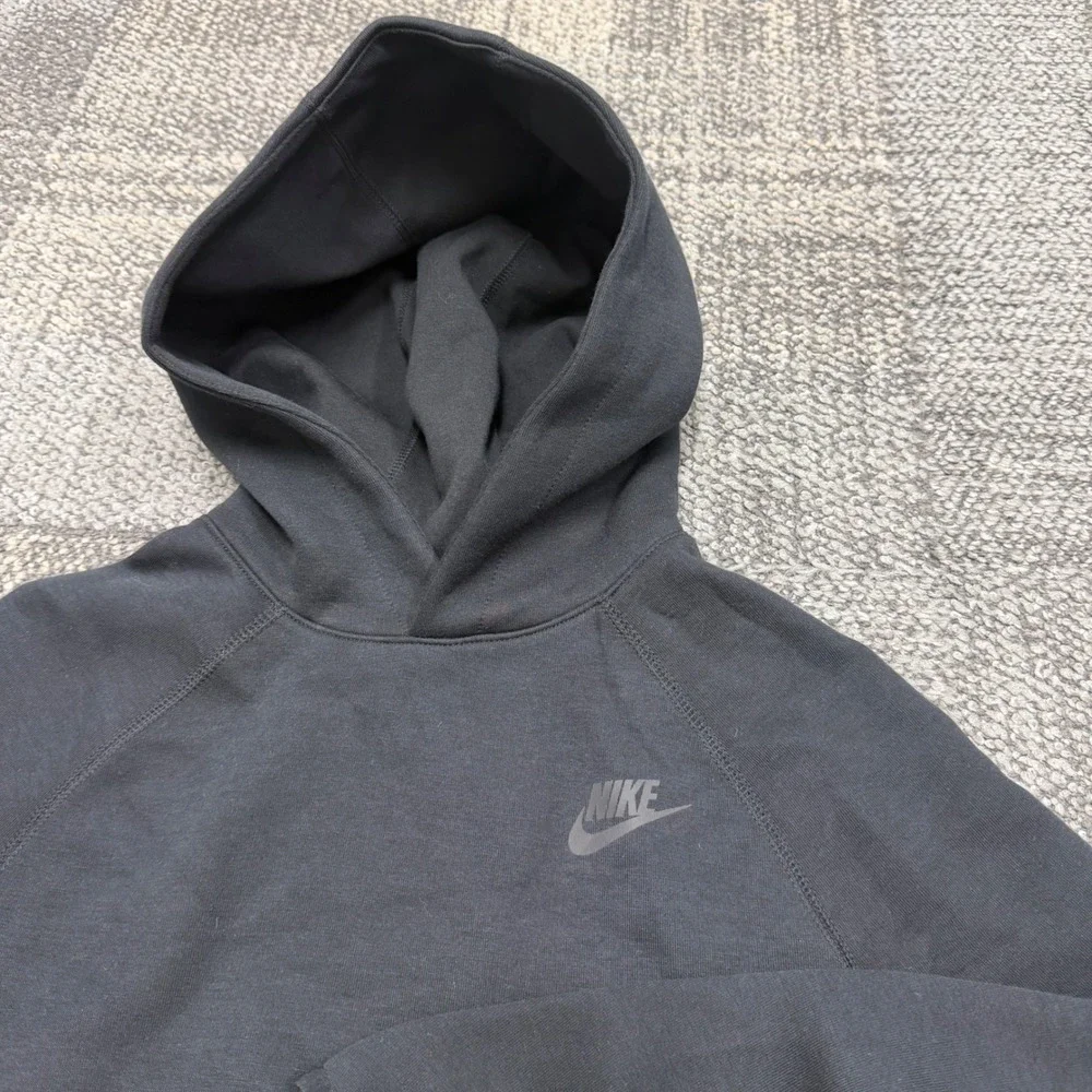 Nike Tech Fleece Hoodie Kids Large Black Pullover Sweatshirt FD3291-010
